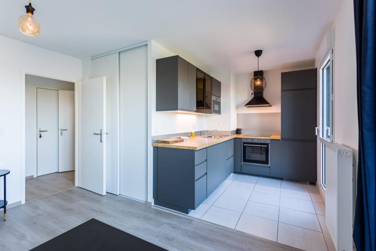 Le Rio, Appartement Avec Terrasse & Parking Rennes Exterior foto