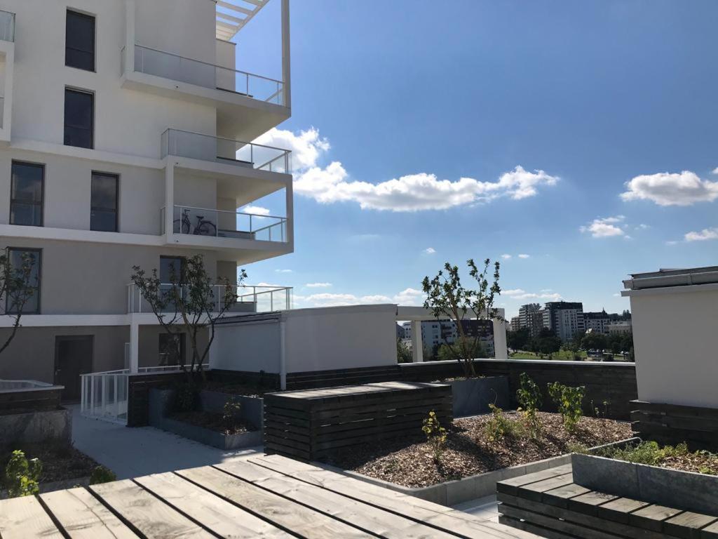 Le Rio, Appartement Avec Terrasse & Parking Rennes Exterior foto